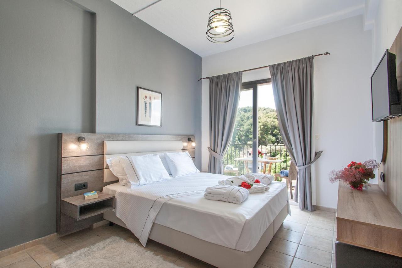 Hermes Hotel Vromolimnos Exterior foto