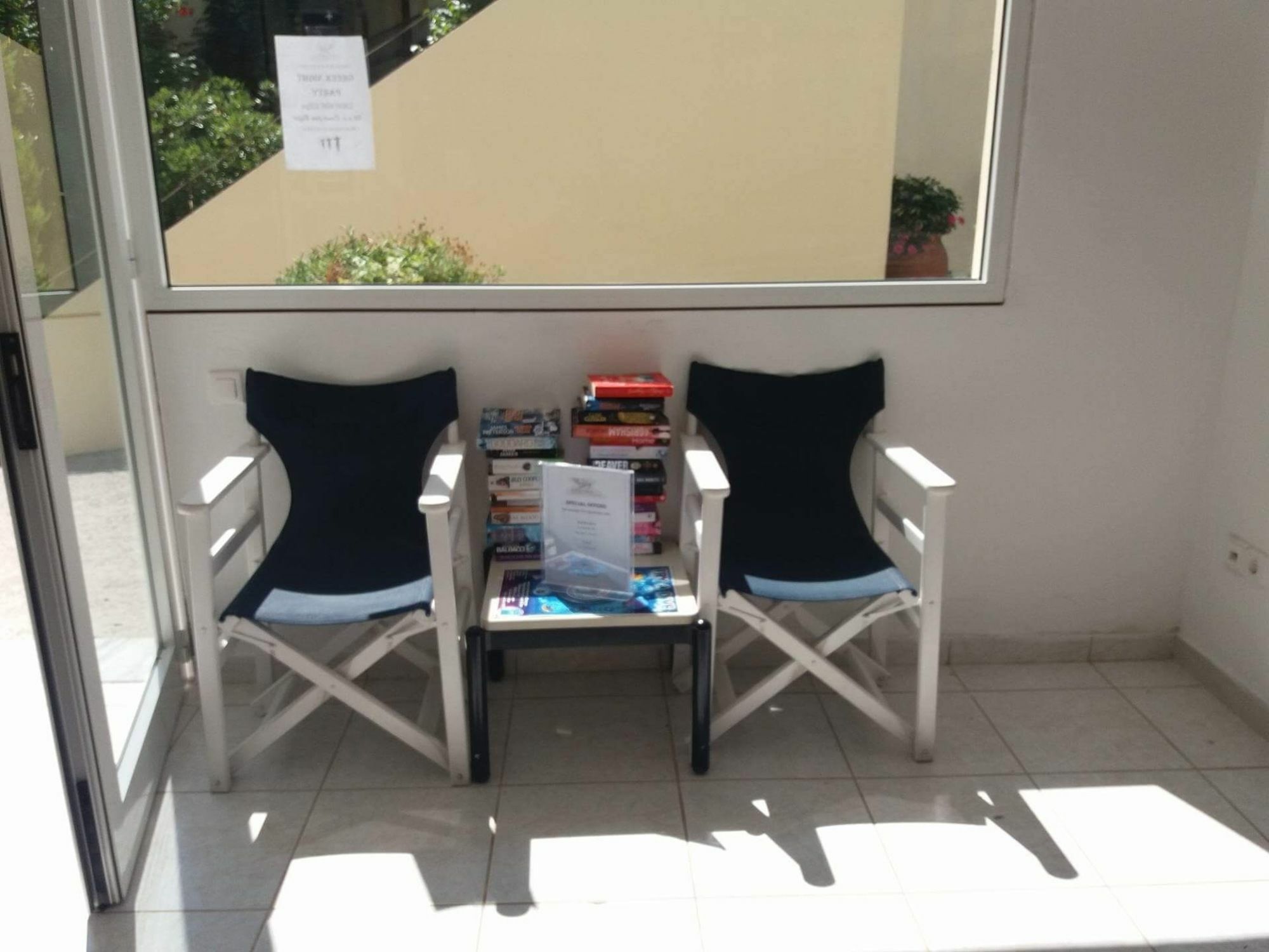 Hermes Hotel Vromolimnos Exterior foto